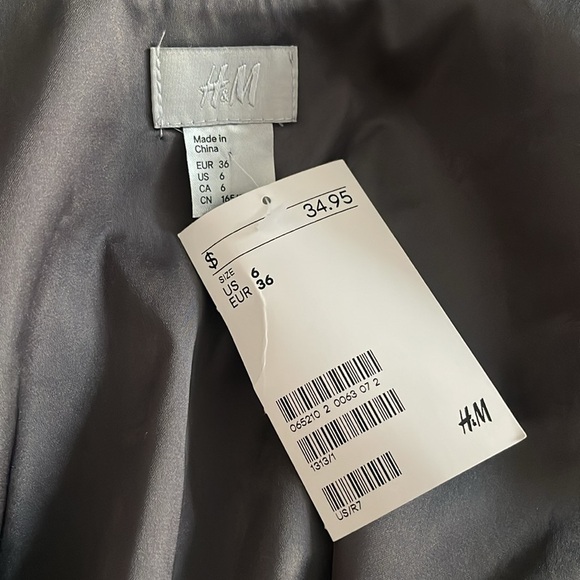 H&M Slate Gray Bubble Hem Dress Sz Small NWT - Picture 7 of 8